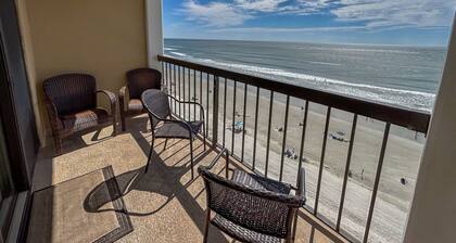 Cherry Grove. 3 bedroom, 3 bath oceanfront condo. Indoor Pool.