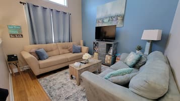 Smart TV, DVD player, books