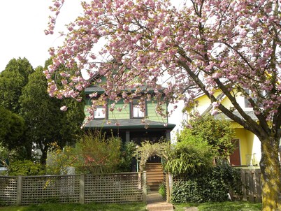 Beautiful Victorian Home - Central Vancouver!