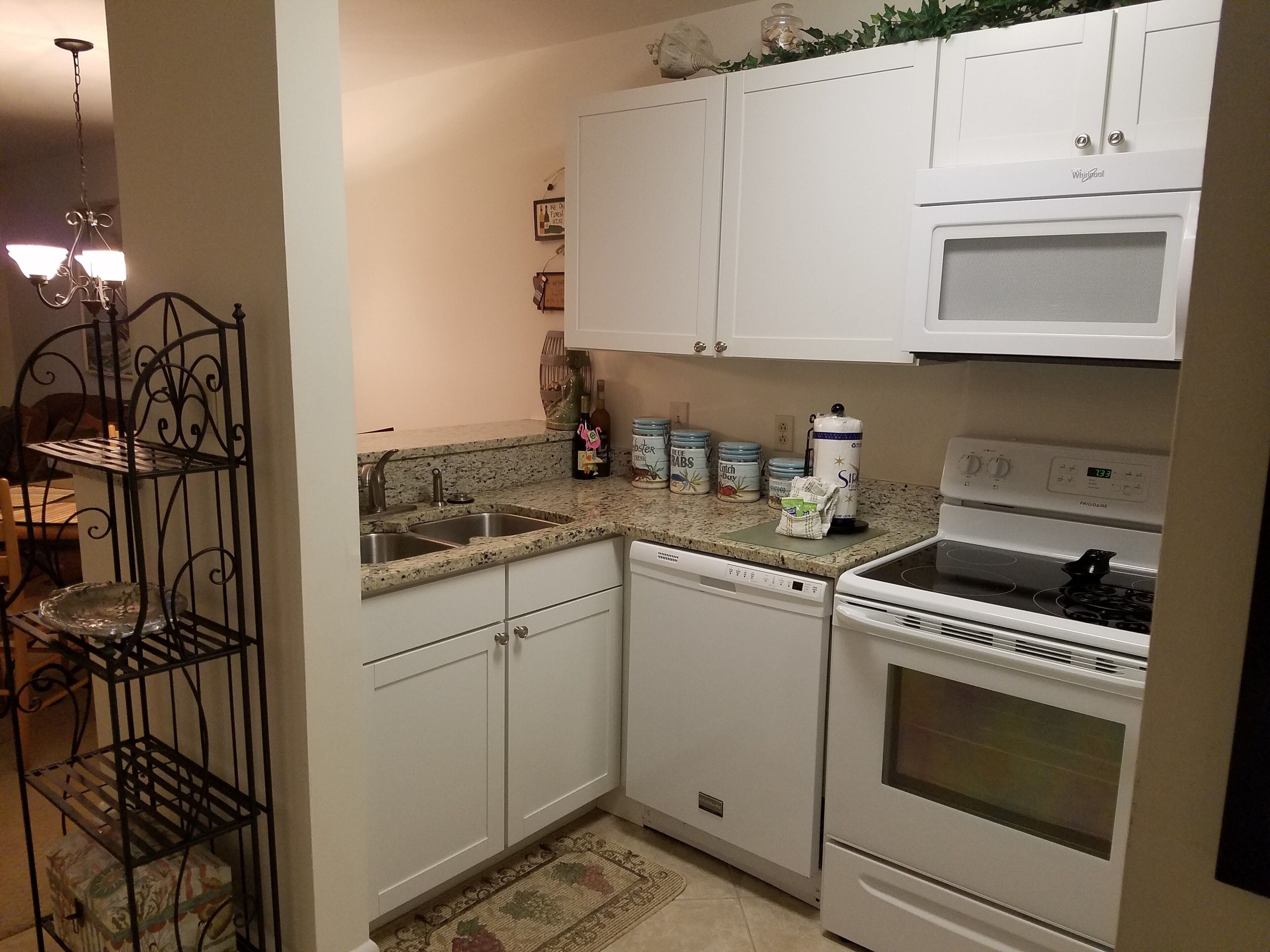 2 Bdrm 2 Bath Beach Condo