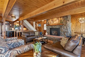 TV, fireplace, DVD player