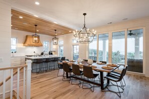 Dining - Coastal Manor~ 6 bdrm, across from ocean,  Ocean Views!, Private Pool and Hot Tub, Elevator! (Isle Of Palms)