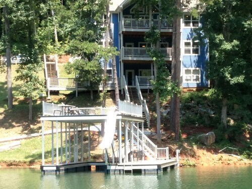 Hidden Treasure: Quiet Cove, Open Aug. 21-24! Dbl Dock w/slide
New Mattresses!