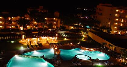 3700 Sf Oceanfront Penthouse in Cabo Mexico - Las Mananitas