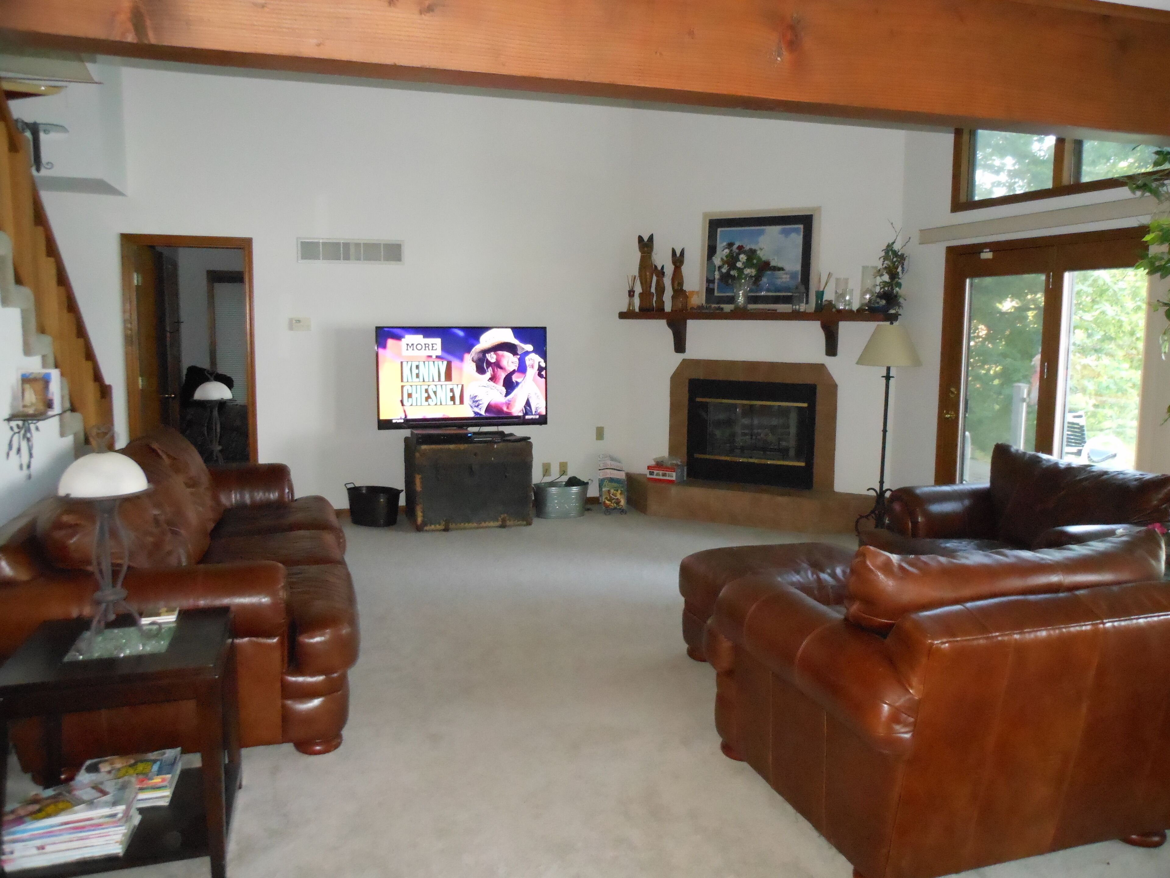 Tranquility-Lakefront 4 Bdrm w/ Huge Dock Ozarks Raceway 6.4, The Loop 8.2 miles