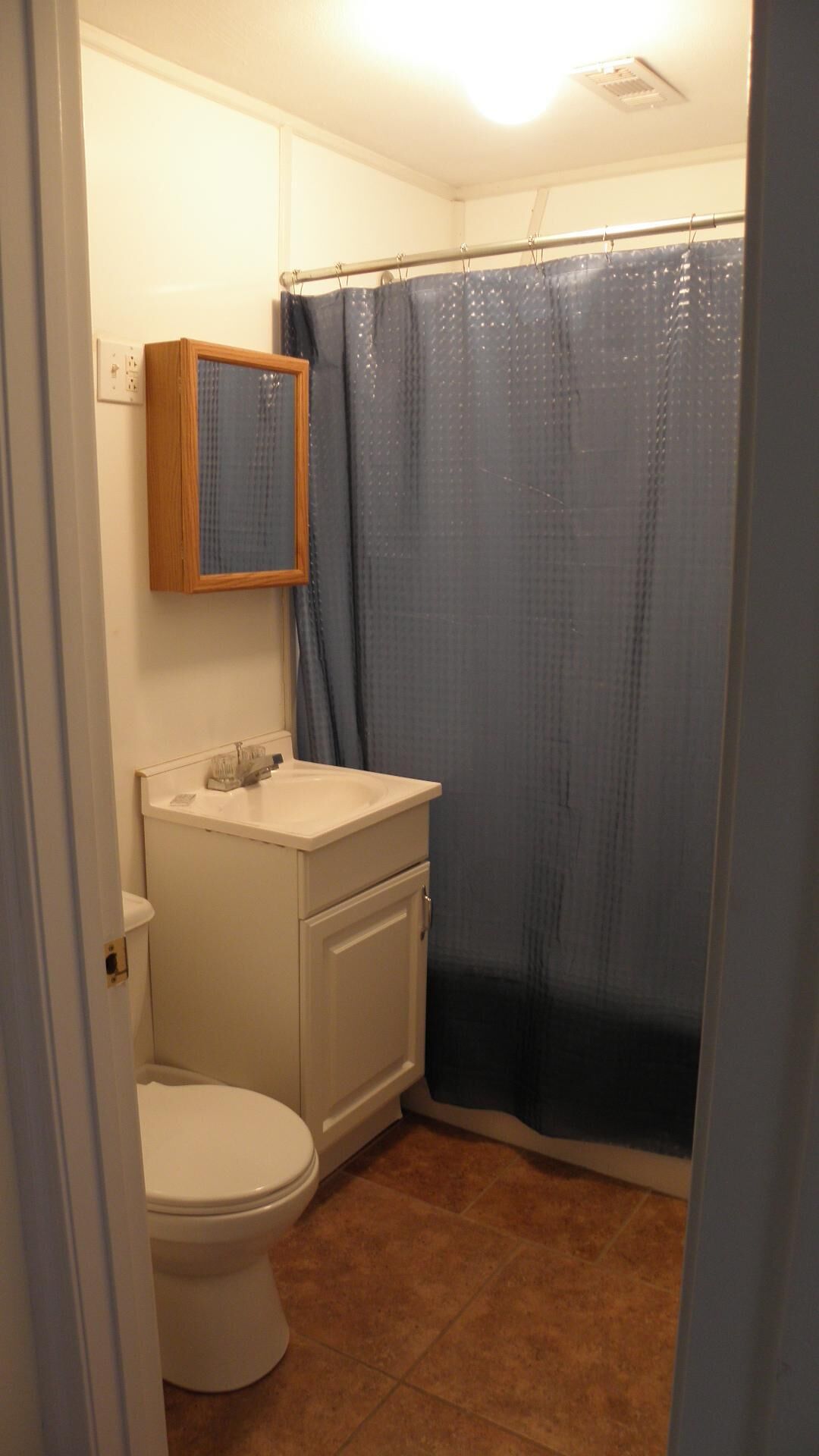 Lakeview Bungalow Retreat on Captain Ron's #6