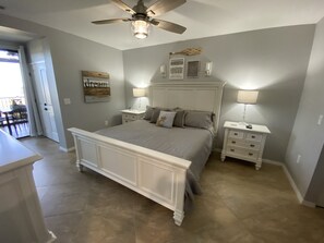 3 bedrooms, iron/ironing board, WiFi