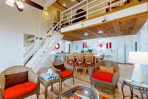 Interior - Gulf-front home with deck, loft & direct beach access (Galveston)