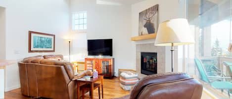 TV, fireplace, DVD player, table football