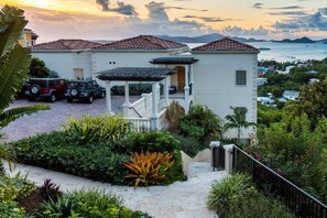 Property grounds - Seagrape February Availability! (St. John)