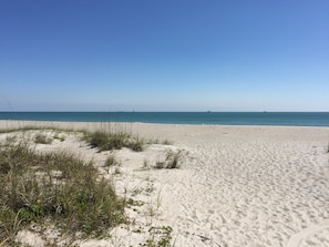 Vlak bij het strand