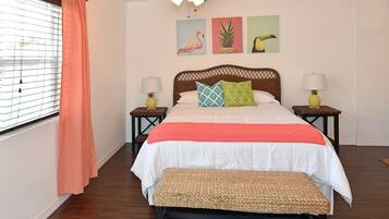 1 bedroom, iron/ironing board, free WiFi, bed sheets