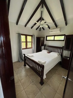 2 bedrooms, free WiFi, bed sheets - Surf, Sun & Your Private Pool – 2BR Beachfront Escape (Btn Salines Grandes & Pto Sandino)