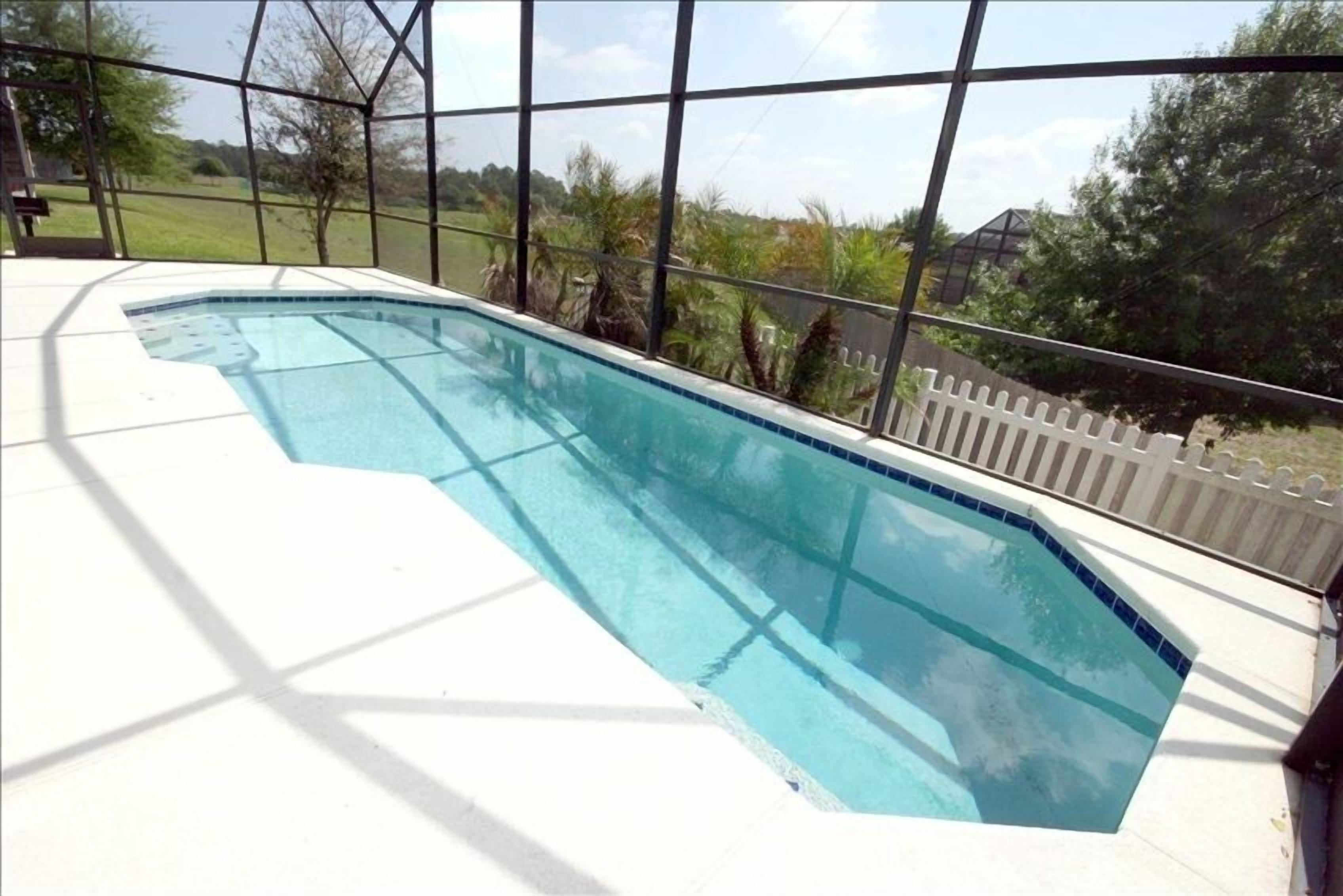 Disney/Golf Florida Villa Retreat - 5 Bdrm 4 Bath Villa W Pool