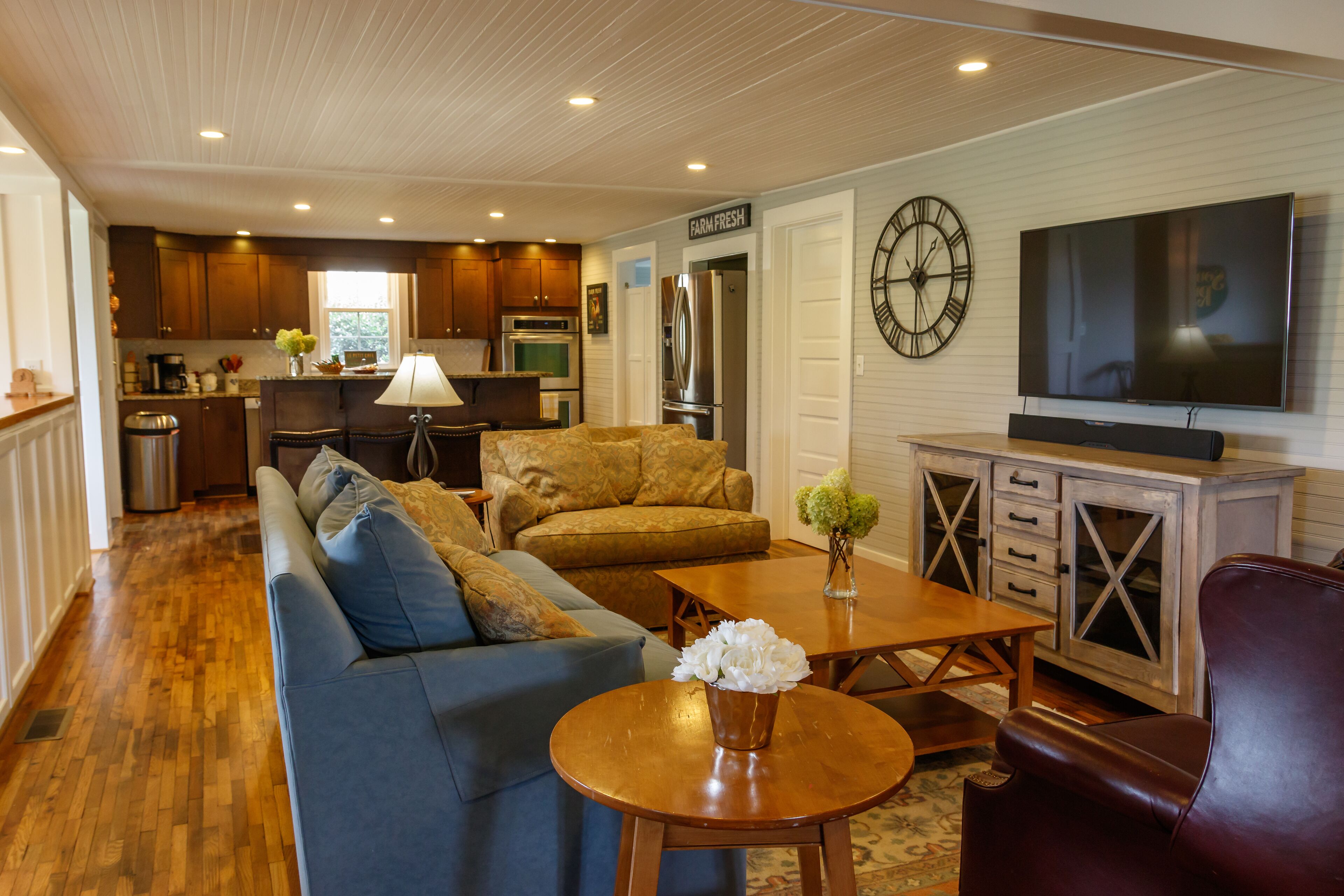 South River Guest House