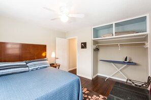 2 Schlafzimmer, Bügeleisen/Bügelbrett, kostenloses WLAN, Bettwäsche