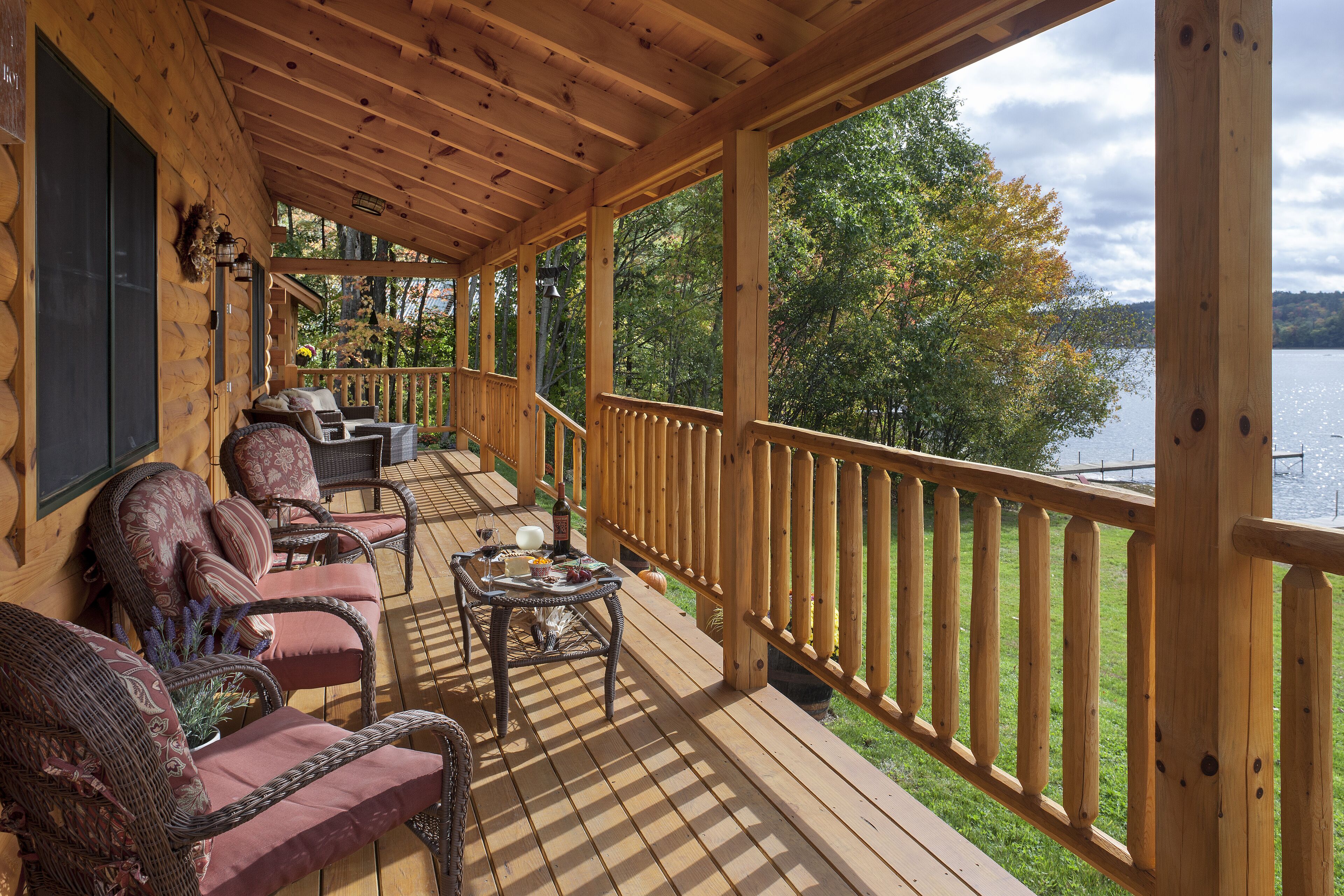 10 Best Lakefront Cabins Near Lake Winnipesaukee, New Hampshire