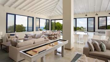 Villa | 3 bedrooms, free WiFi