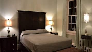 10 bedrooms, desk, iron/ironing board, free WiFi