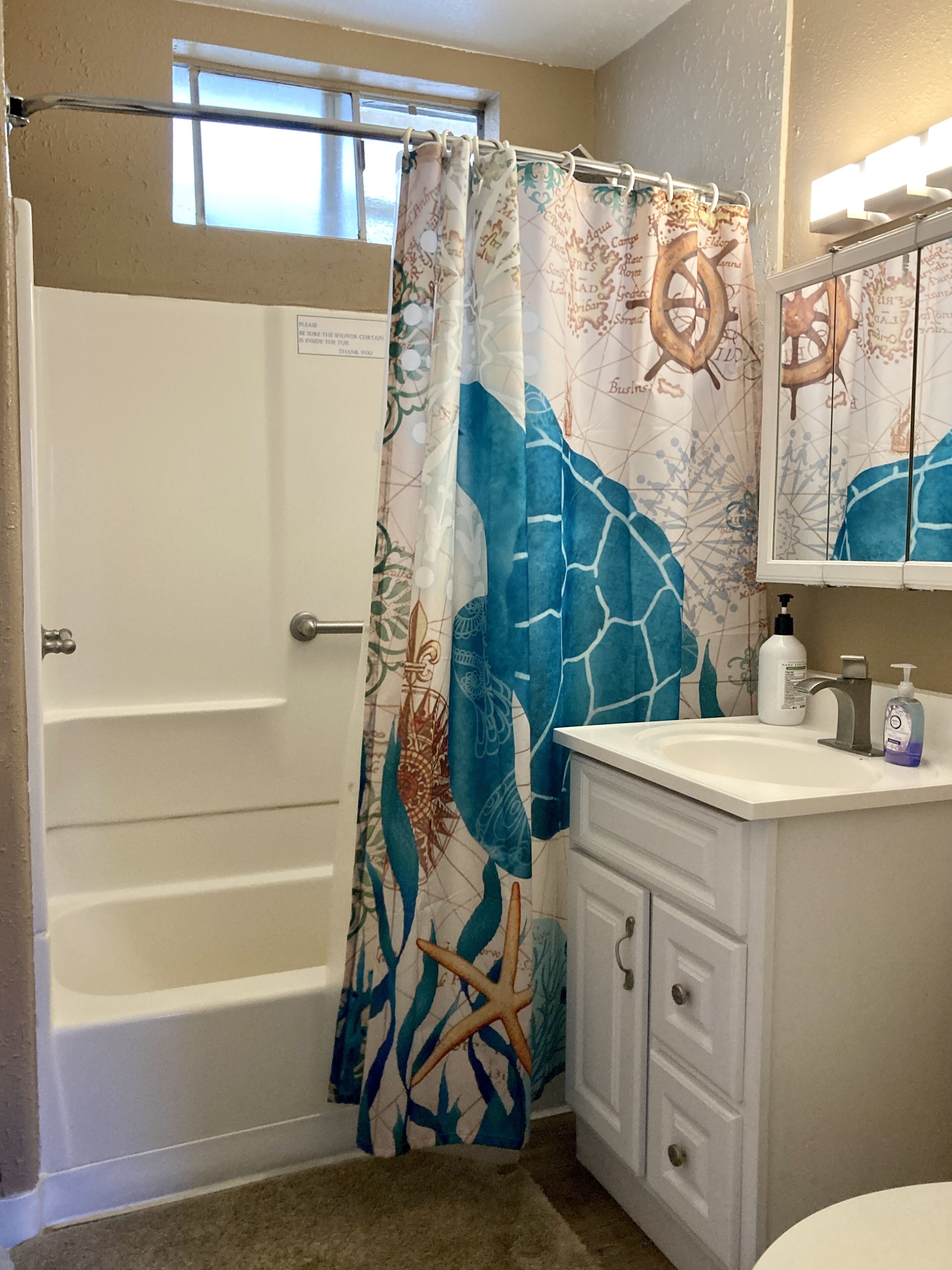 The Big Blue House of Catalina BOOK NOW 2023