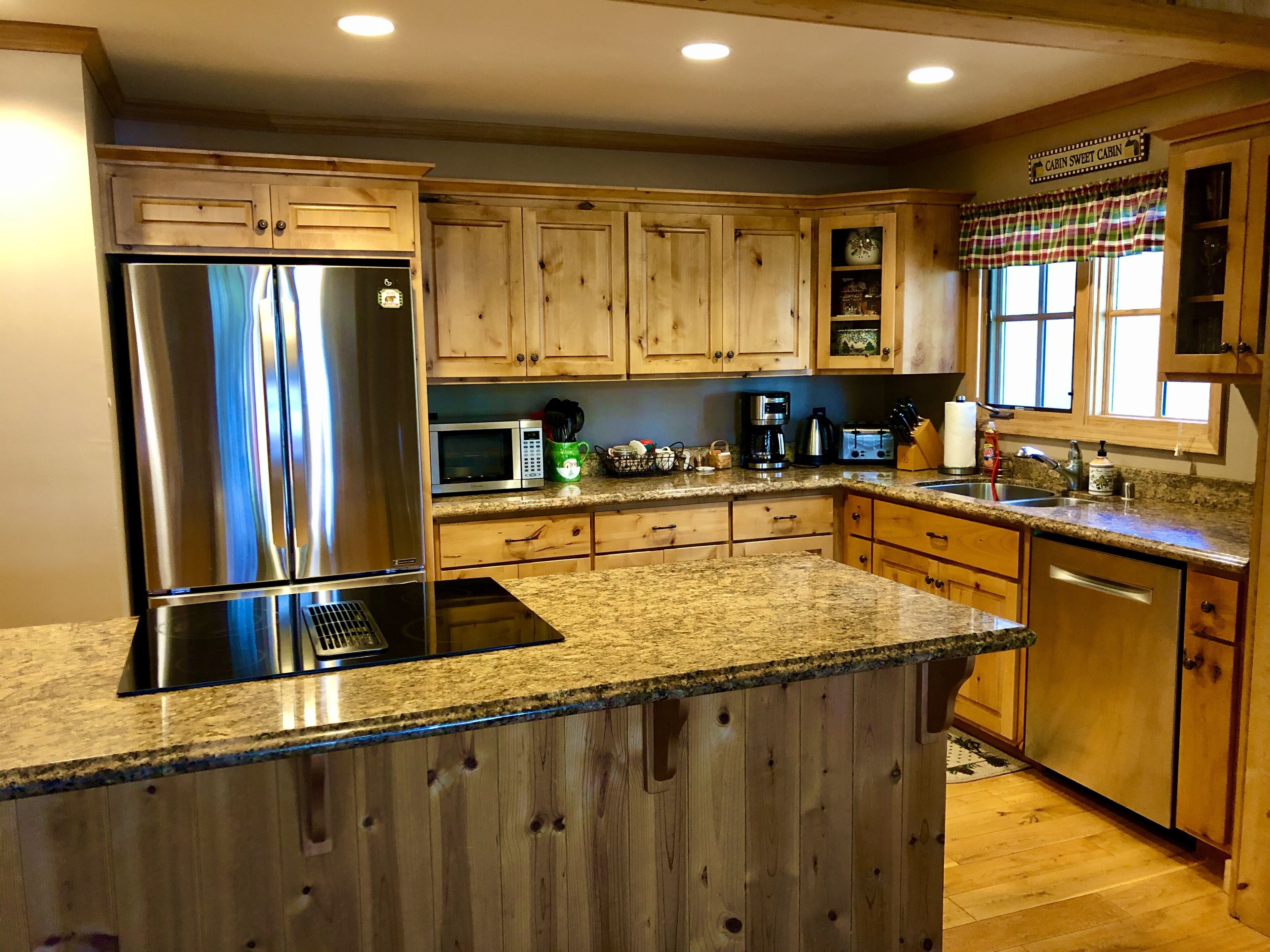 Beautiful Lakefront Home in LACC-Spectacular Views! Private Dock/Buoy