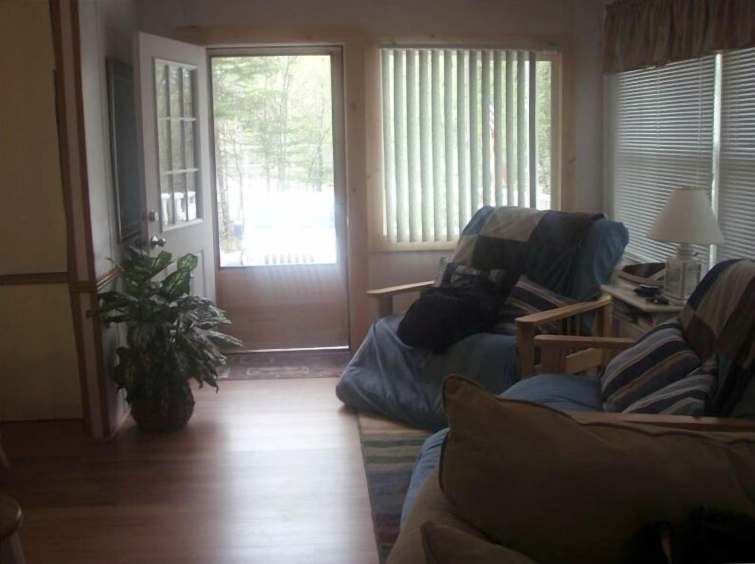 Point Sebago Resort - Purple Rd - Summer Booking Fast