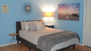 3 bedrooms, travel crib, WiFi, bed sheets