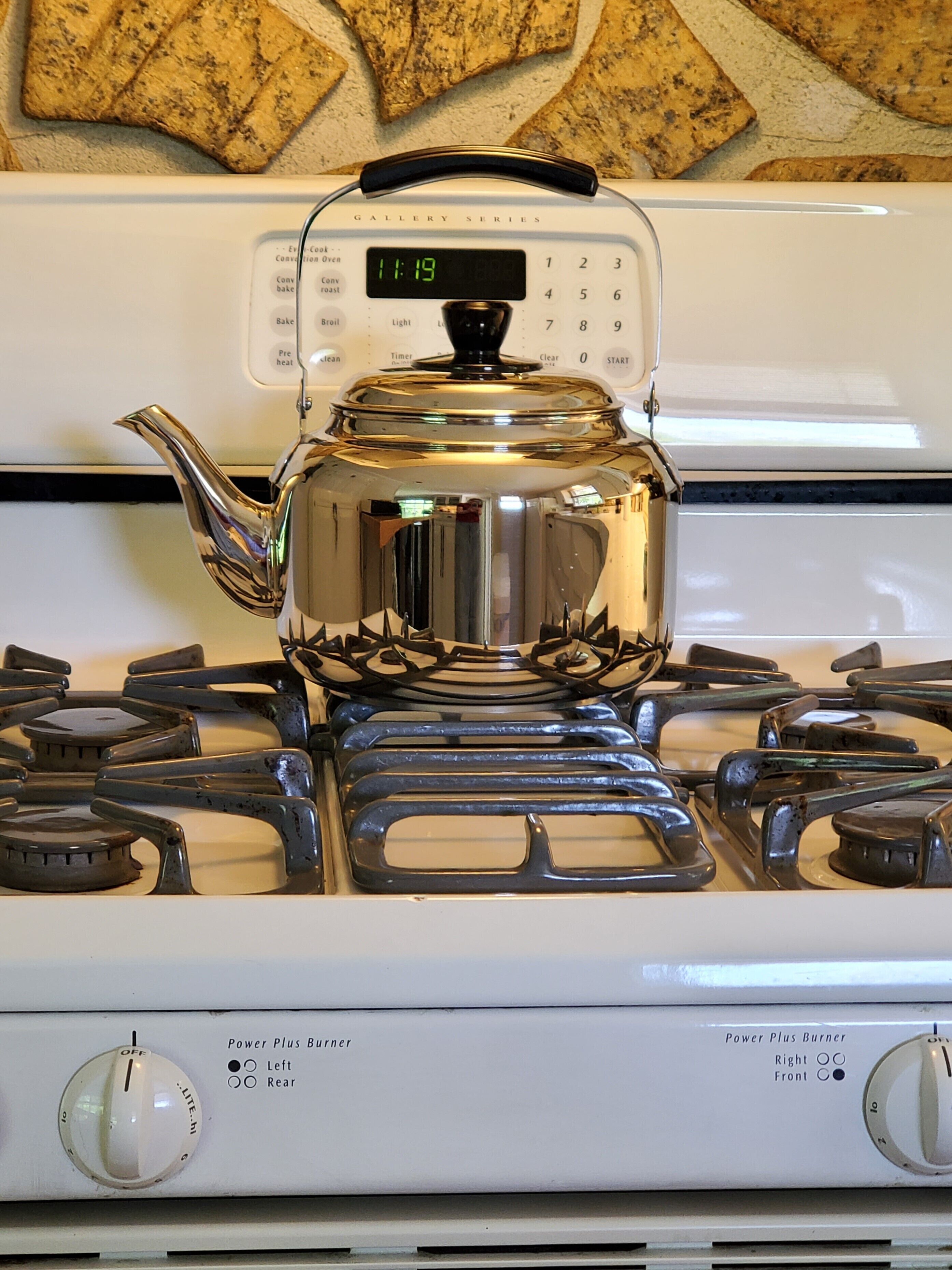 Charming Artist's Retreat