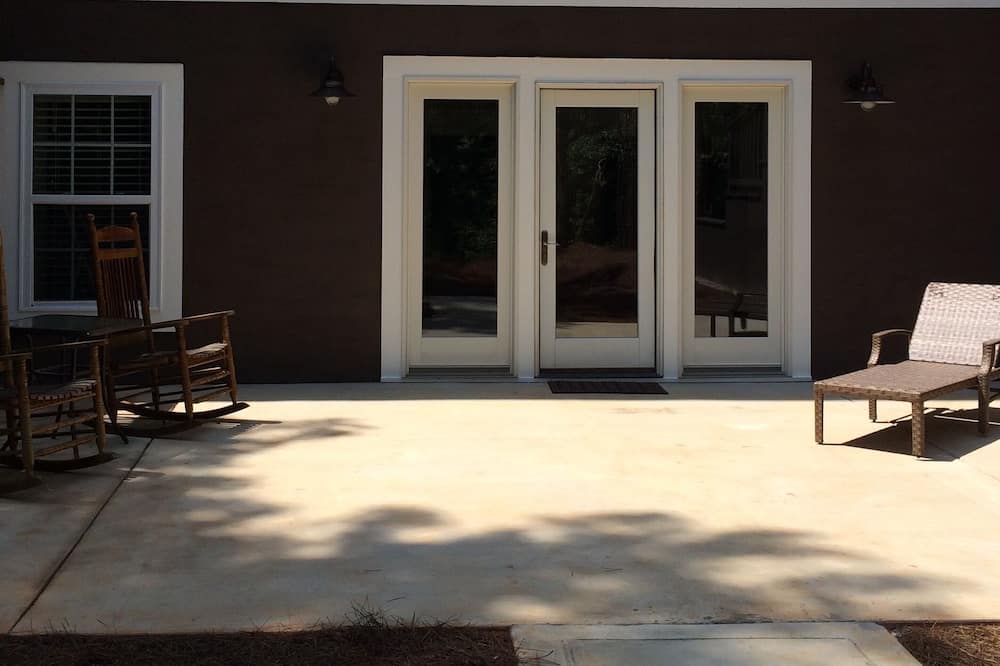 One Bedroom Executive Suite