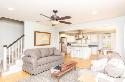 Kävele Edgartown - Beachy Cape-tyylinen kotiin monia päivityksiä koko!