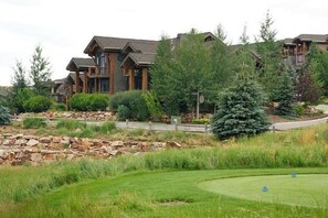 Property grounds - Spacious and Cozy Views, the best of Park City! (Park City)