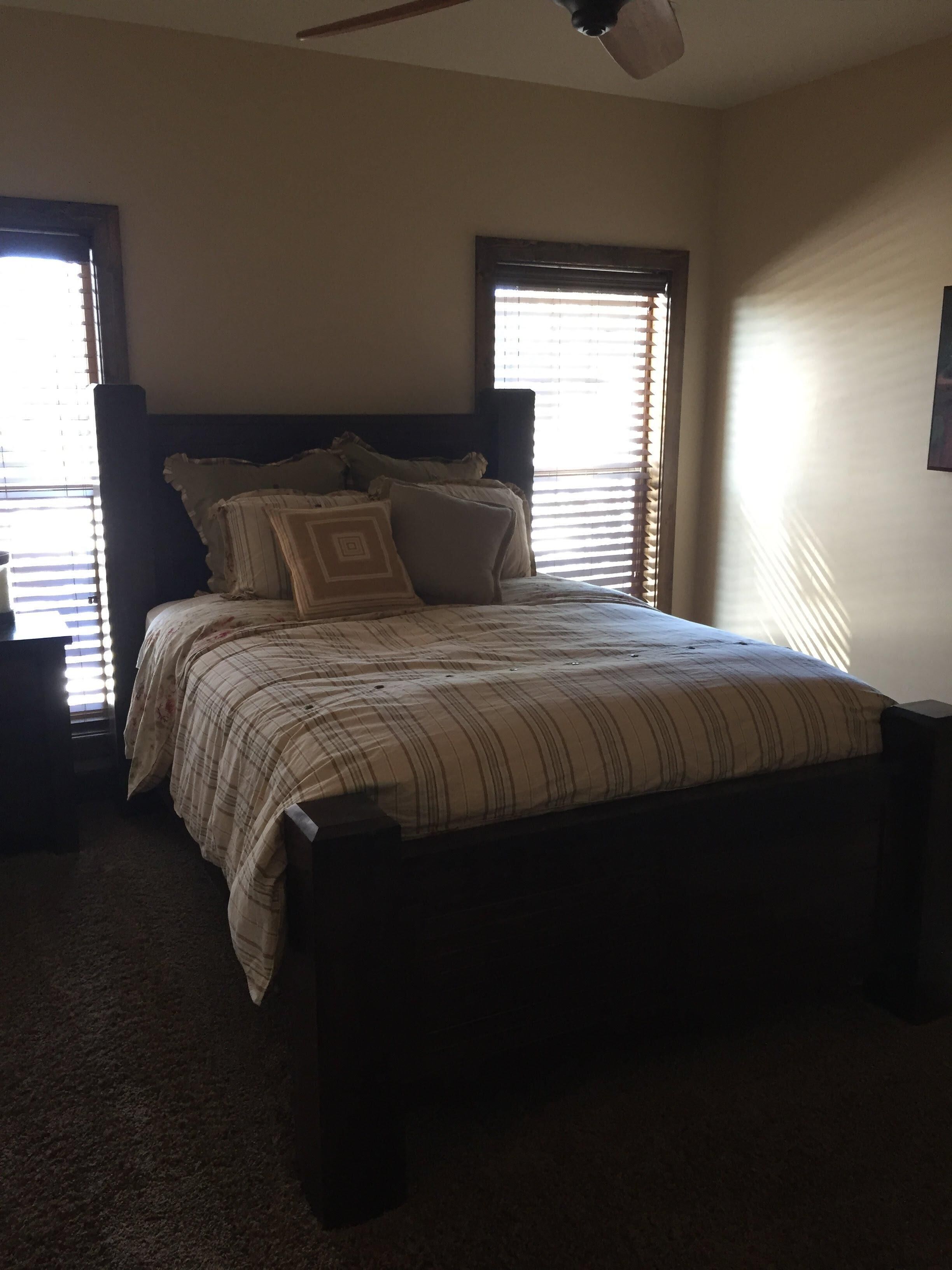 Upscale 4 Bedroom Mountain Home With Amazing Views Between Zion and Bryce Canyon