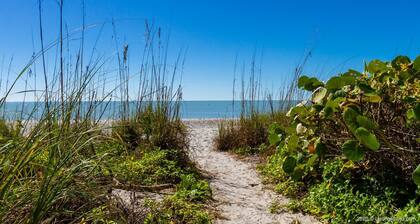Breakers West 2 Bedroom Luxury Beach Condo