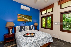 3 bedrooms, in-room safe, desk, iron/ironing board - From Patio to the Pacific in Seconds, 3 Bdrm/3 Bath, Private Pool, Fast Wifi (Dominical)