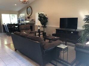 Smart TV, stereo