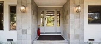 Zoella Vineyard-Un vignoble à couper le souffle Domaine viticole avec piscine de luxe