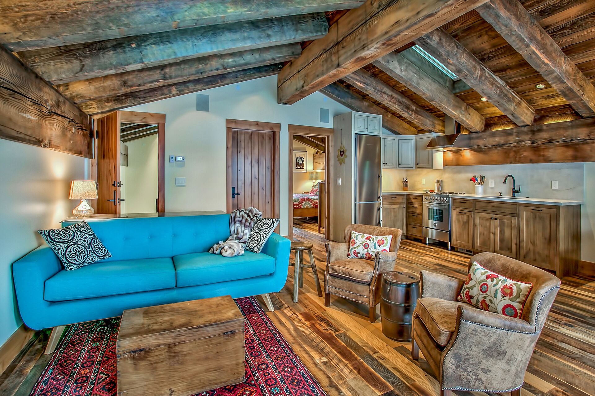 2023/24 Ski Lease Available - A Quick Minute From the Lifts