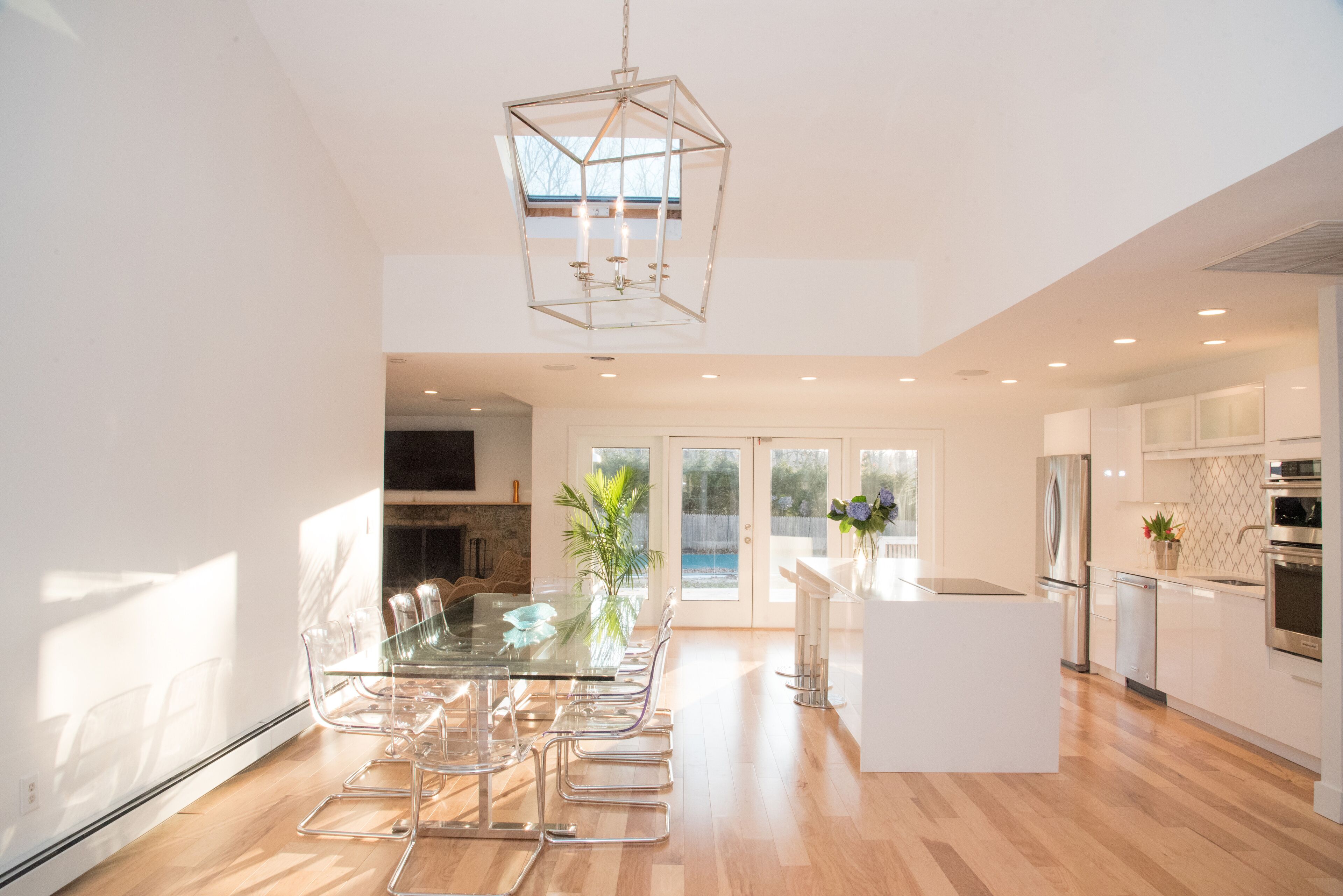 Southampton Private getaway. Private heated salt pool & beach-family fun.