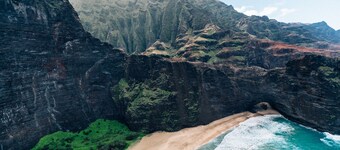 Tropical Oasis in Poipu ~ Steps to Pool, ground floor. Ask about vehicle