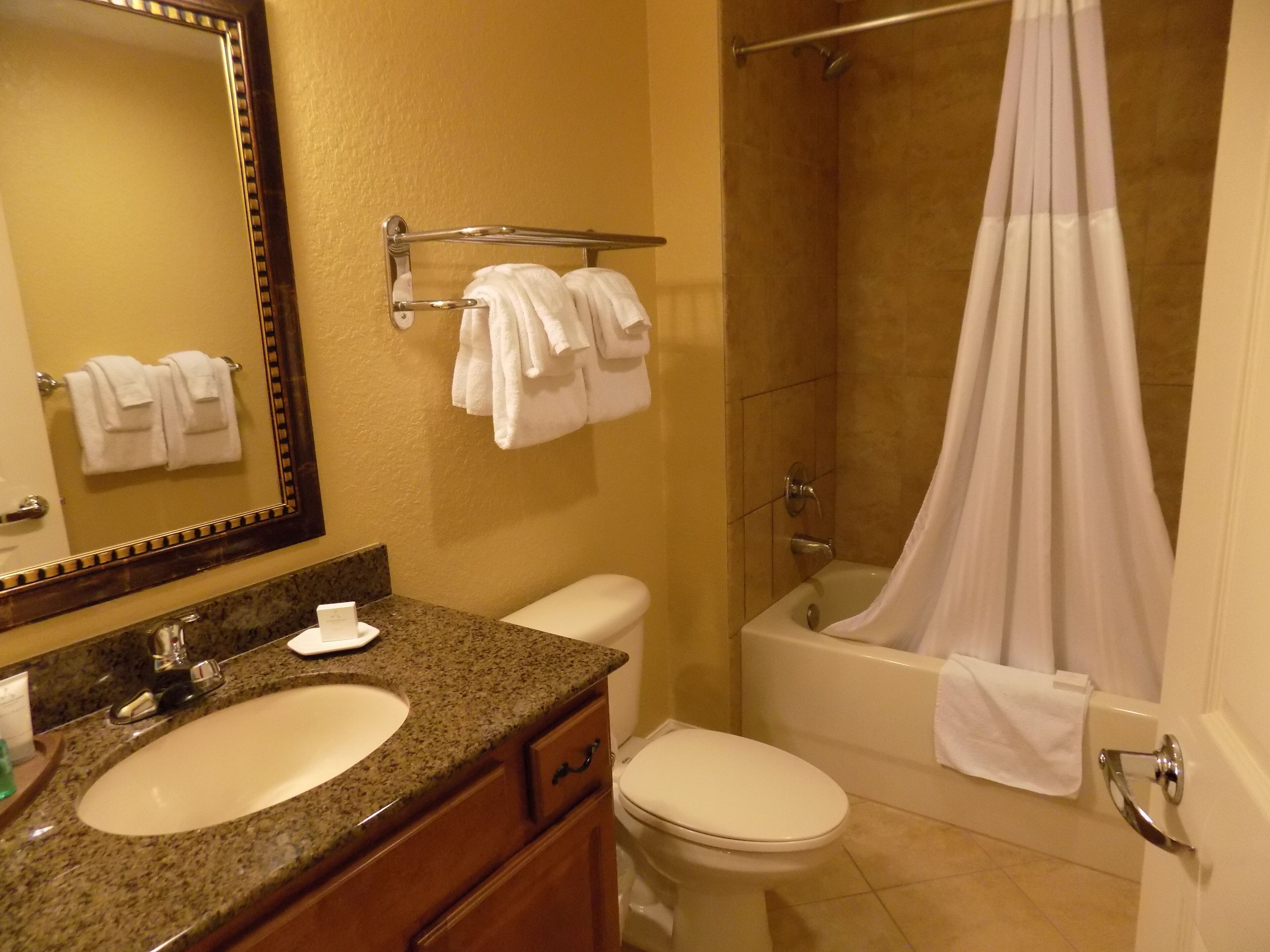 DELUXE 3 BEDROOM/2BATH WYNDHAM BONNET CREEK INSIDE DISNEY