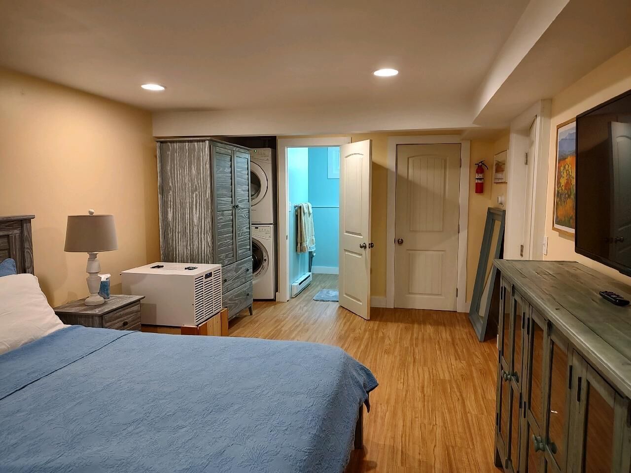 Charming home across from pristine Pleasant Lake, New London