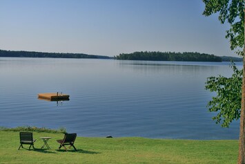 View from inside property....level lakeshore and Drumbeater Island!!