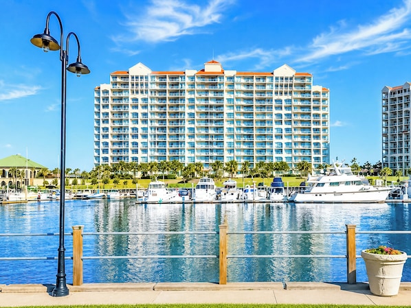 Marina