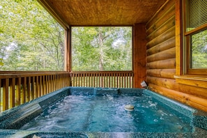 Baignoire à remous intérieure