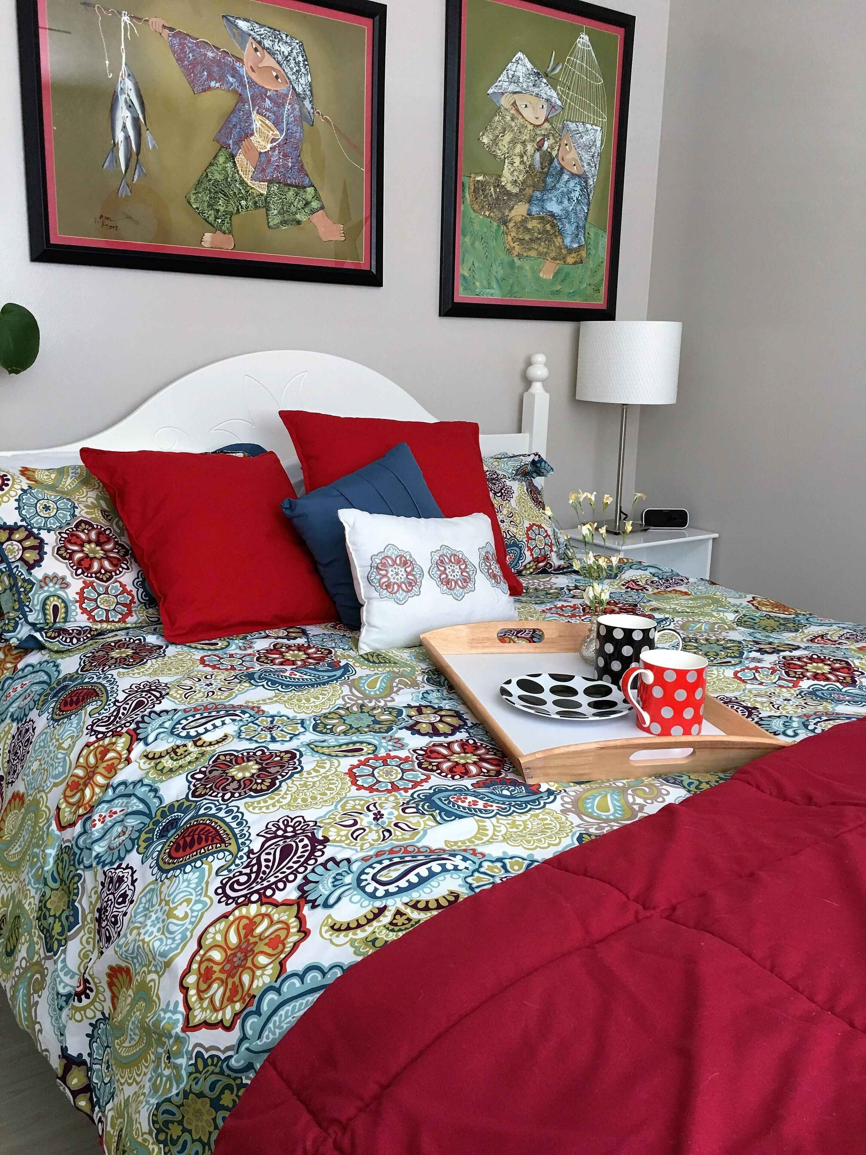 Private upper level home. Pool and hot tub.  Great access to ski areas.