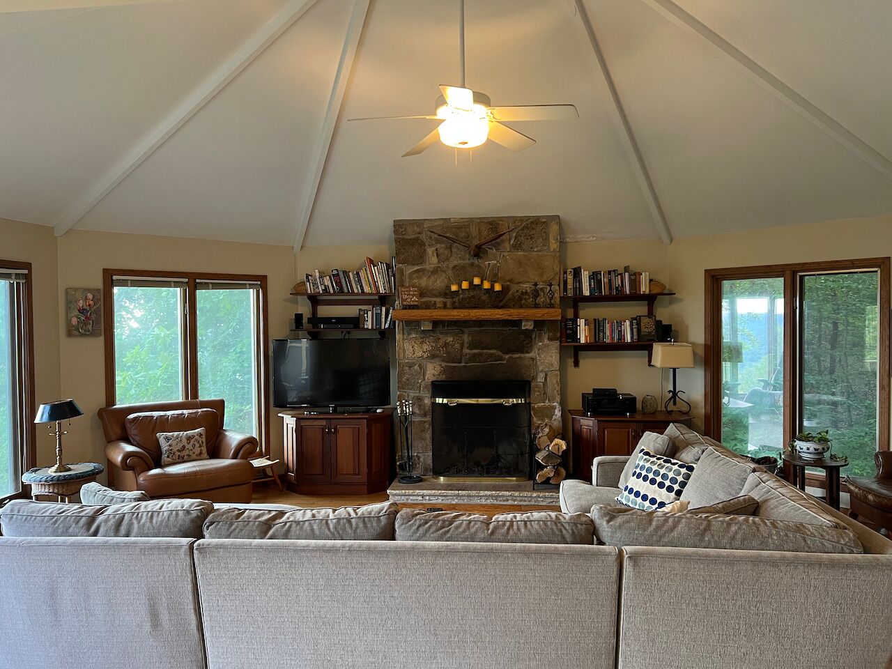 Bairnwick Too - One of the Best Bluff Views on the Sewanee Mountain