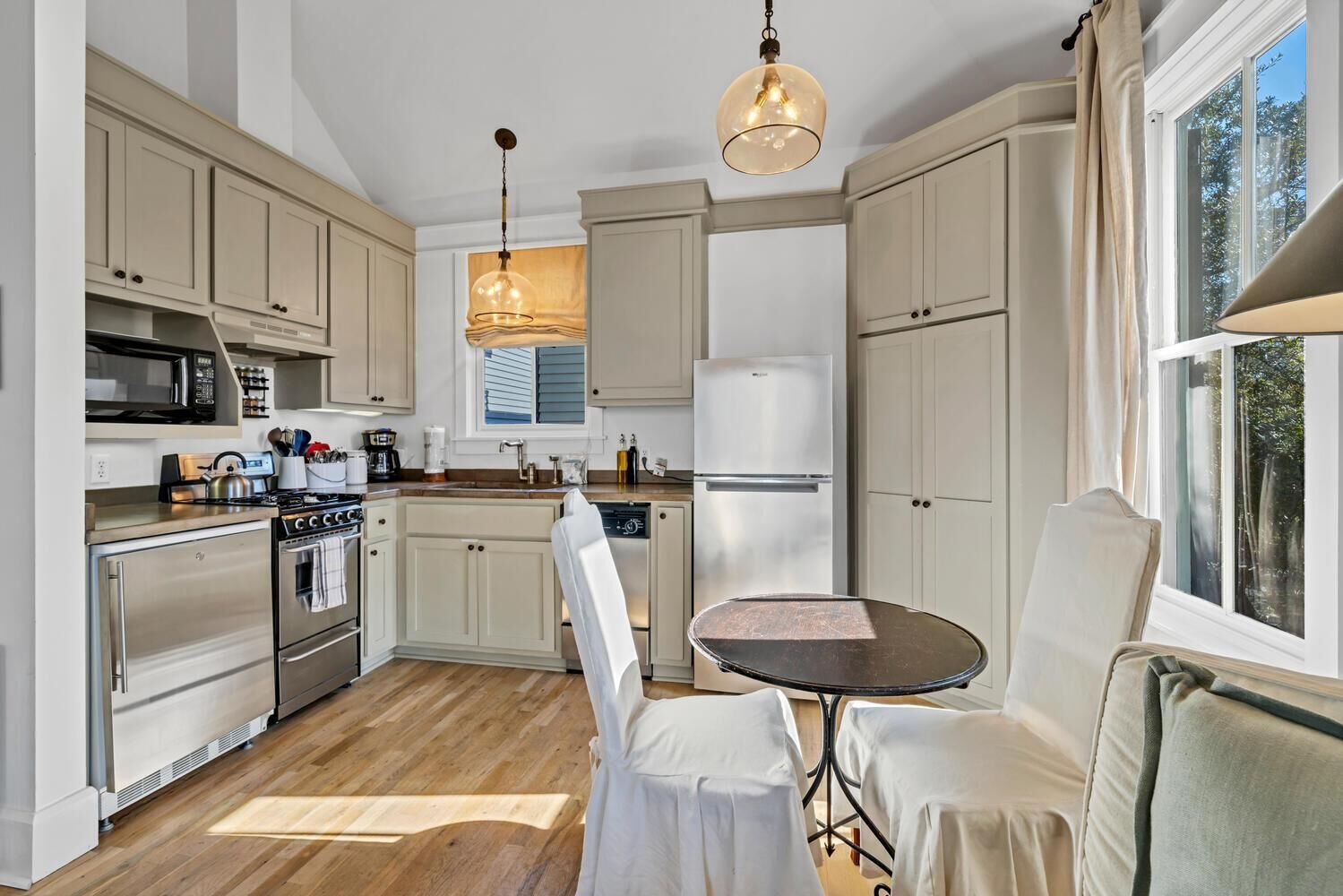 Santa Marta: Fabulous Carriage House - South of 30a - Pet Friendly!