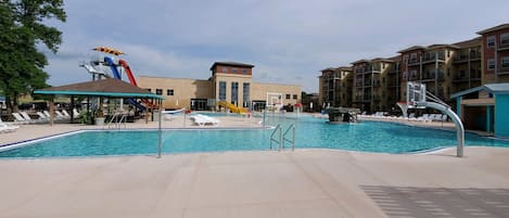 Indoor pool, outdoor pool