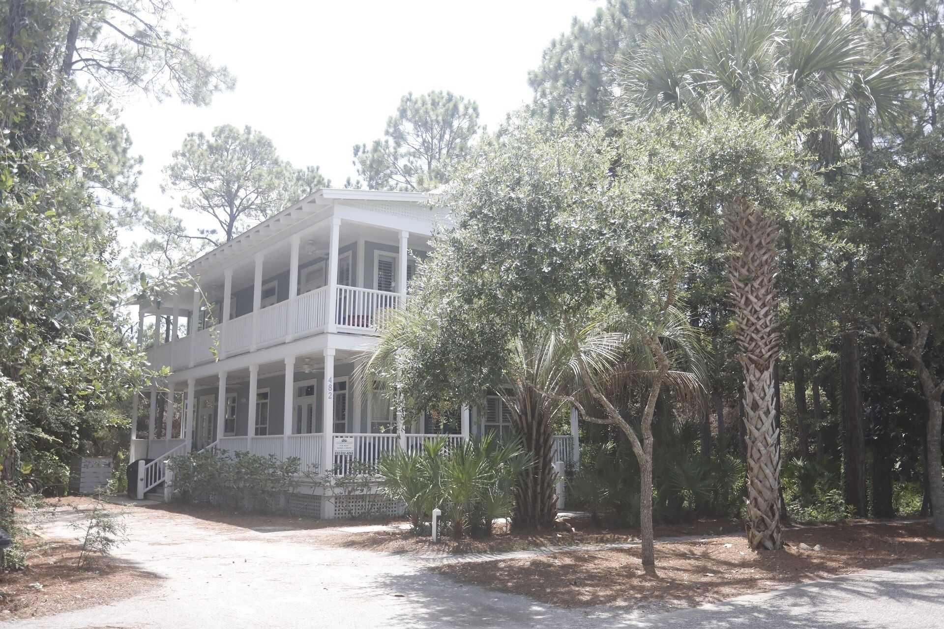 Great for Families-next to our  community pool-Close to the beach