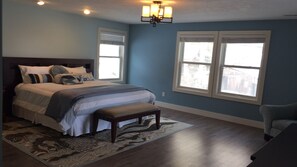 6 bedrooms, iron/ironing board, travel cot, free WiFi